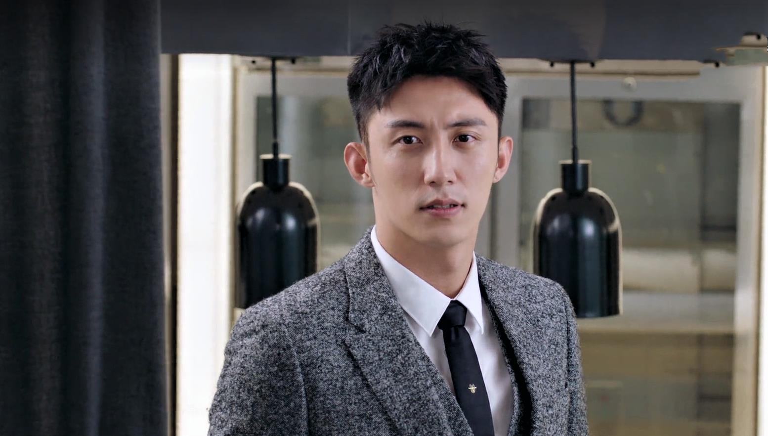 幸福触手可及梦想与爱情中机会风险并存奋勇向上的周放真棒