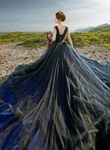 十二星座专属黑色婚纱,双子座黑色孔雀翎,水瓶座浪漫欧根纱