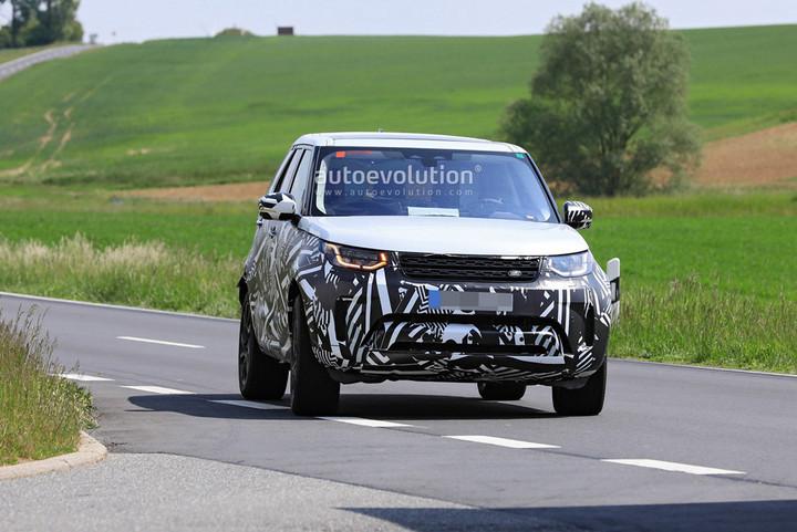 首款插混车型?2021款路虎发现谍照曝光