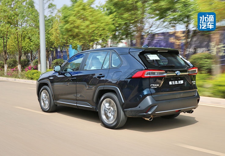 适合食草男的四驱车，丰田威兰达这次不油腻