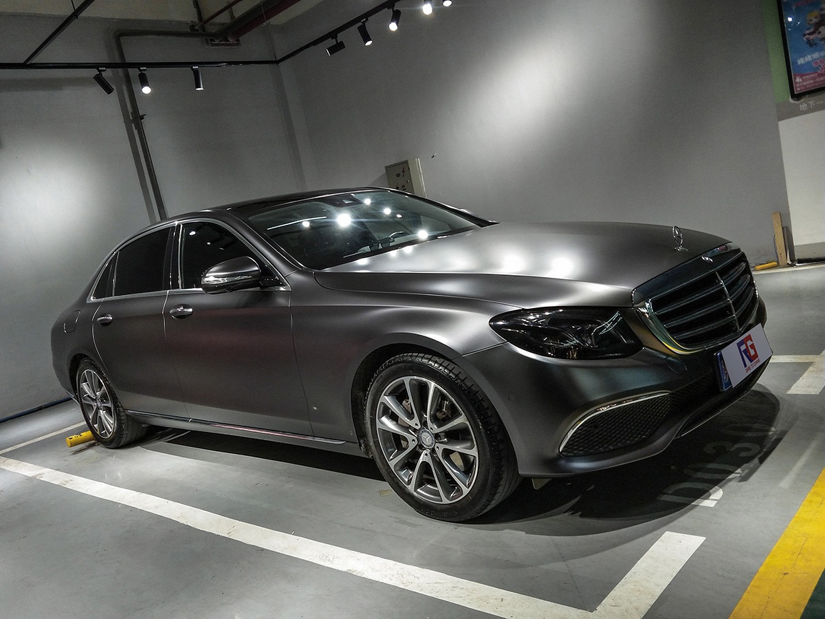 奔驰e300车身改色电光太空灰 rg瑞集改色膜陕西西安加盟店出品