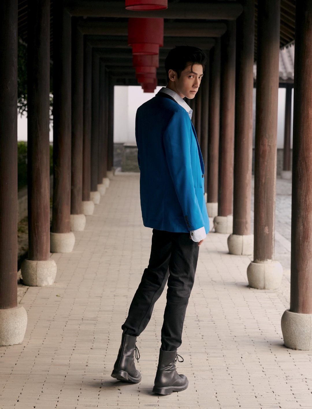 古装专业户罗云熙新剧再演清秀书生白衣长发很仙气