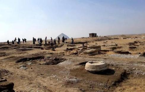 2300年前的木乃伊被发现肚子传出特殊声音专家剖开开心不已