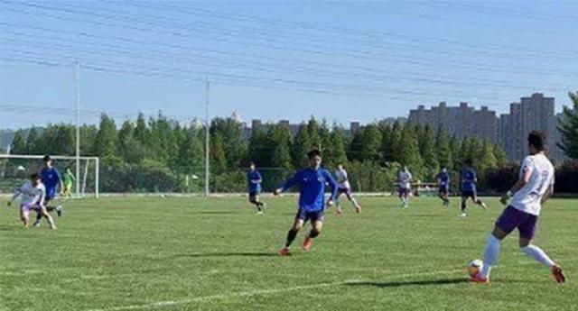 大连人U19队6球惨败!一线队29日过招黑龙江FC,给徐嘉敏个机会