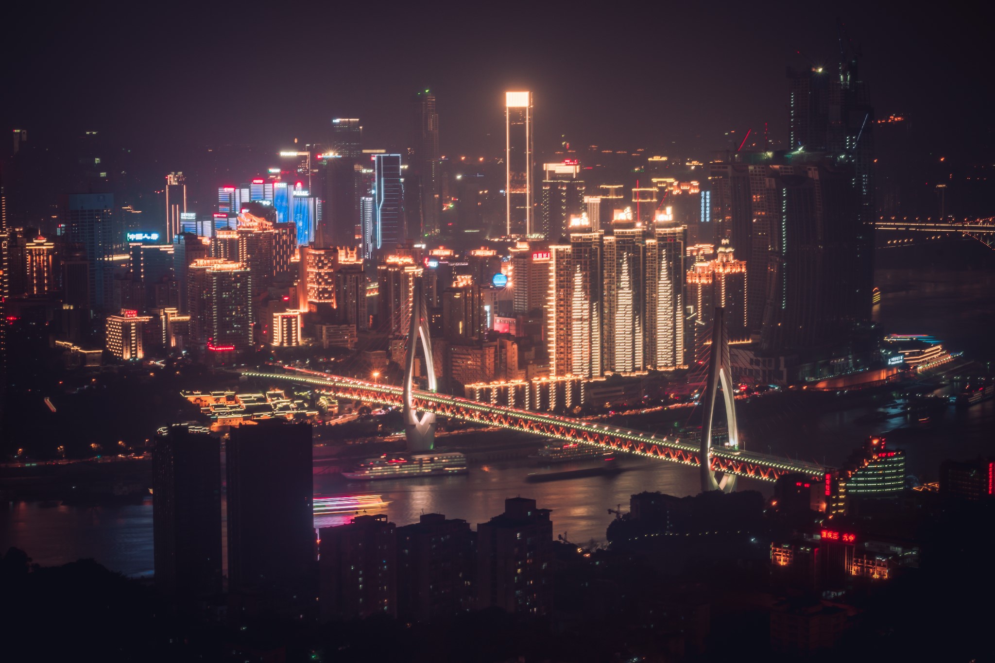 最较劲的2个城市,彼此不服又互帮互助,有望成下一个北上广深