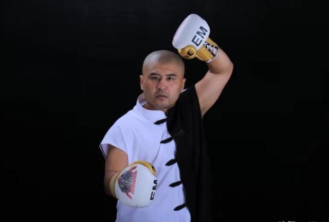 太极雷雷痛斥王庆民:情商低竟对老头下狠手,幸亏马保国命硬没死