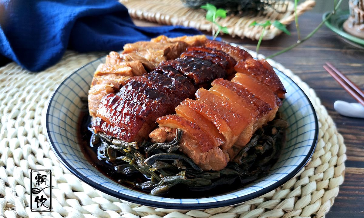 夏天吃肉,加这配菜一蒸,好吃的只想吃菜弃肉,又香又解馋