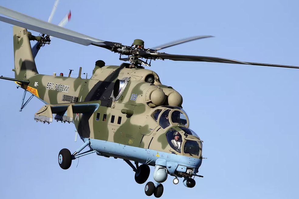 无处不在,大显身手,这就是集优越性能为一身的米24武装直升机