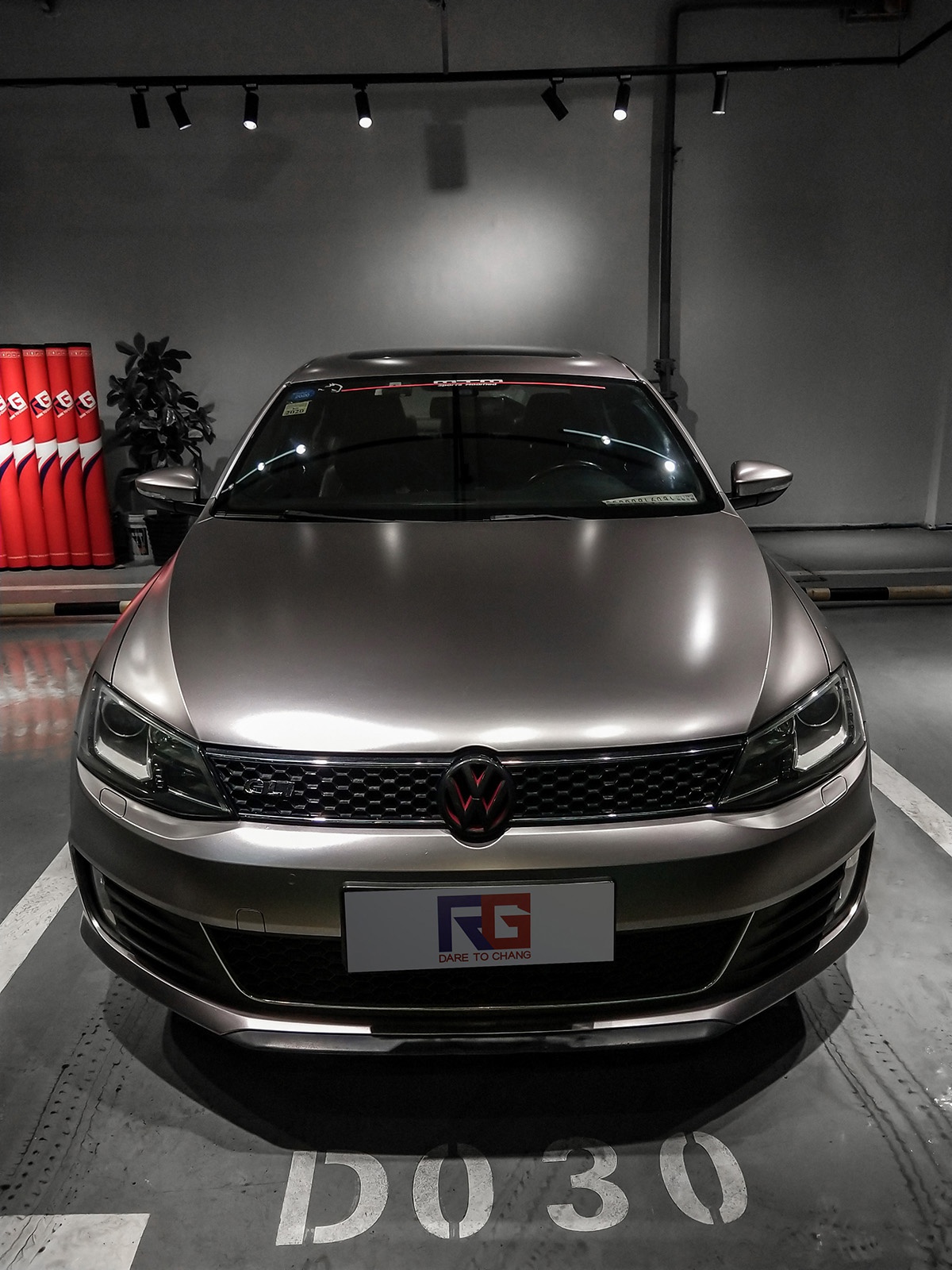 大众朗逸车身改色电光战斗灰rg瑞集改色膜陕西西安加盟店出品