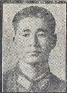 而8连副连长王立新(彝族,四川喜德人)的表现最为英勇,他枪毙了受敌人