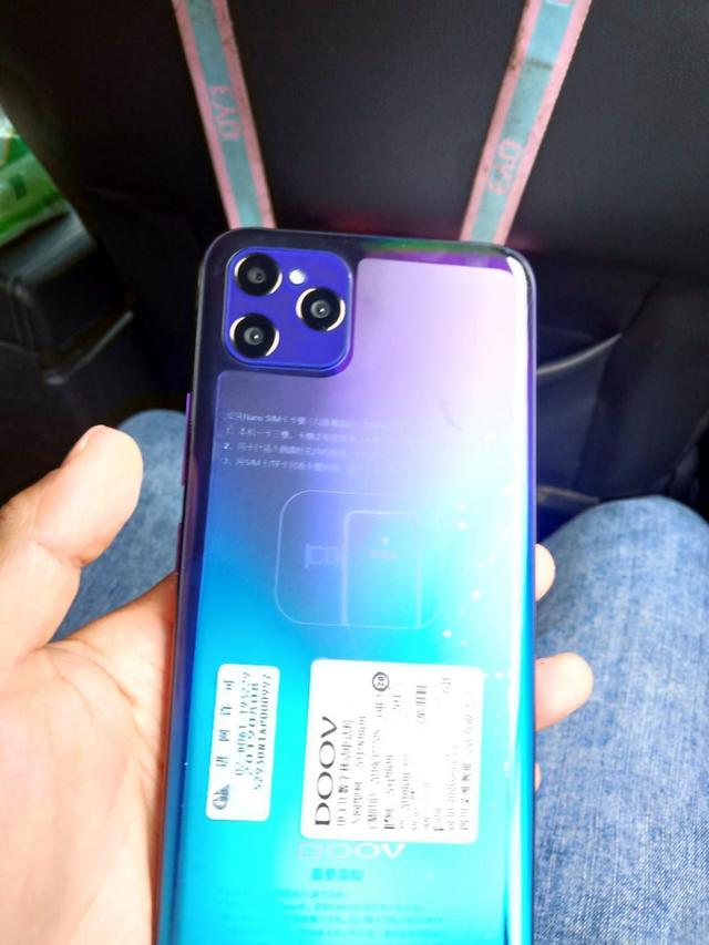 如果不是因为仿iphone 11 pro外观的话,朵唯x11pro其实是个颇有性价比