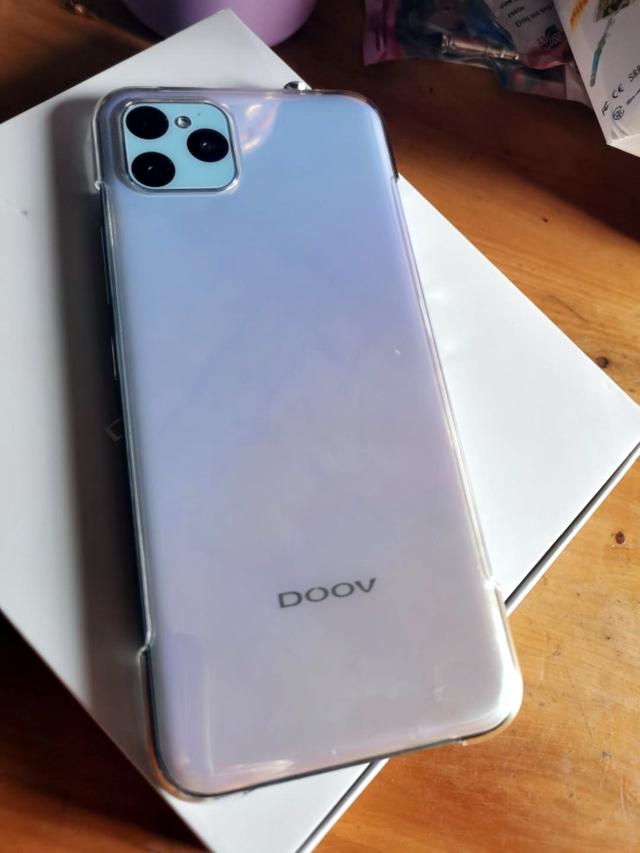 朵唯这款手机叫做x11pro,从名字来看就像是蹭iphone11 pro的热度了