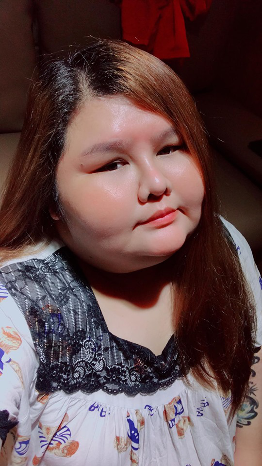 260斤女子嫁140斤丈夫曾引热议,如今她剃成光头丈夫支持