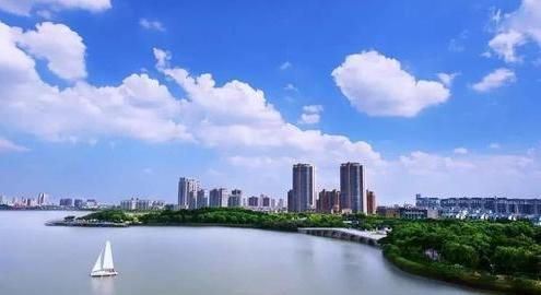 江苏县级gdp排名2020_2020中国经济实力最强的县级市top10排名,前四位都在江苏