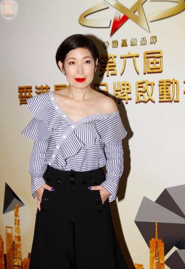 原配亲侄女悼念:他一直很照顾我们,感激|黎芷珊|黎婉华|何鸿燊_新浪