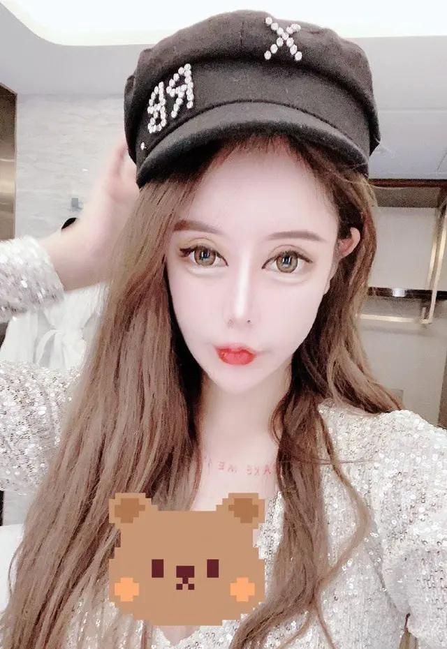 16岁网红小z娜娜3年整容超60次突破人类极限只为变真人芭比