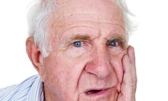 男性进入衰老,身体这四处的尺寸会变大,若都没有