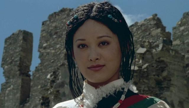 宁静的演艺道路便是一路绿灯,再次凭借着电影《红河谷》中的藏族女孩