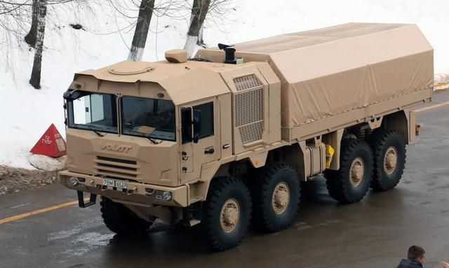 盘点:世界技术最先进 速度最快的五款重型军卡 堪称军中多面手|卡车