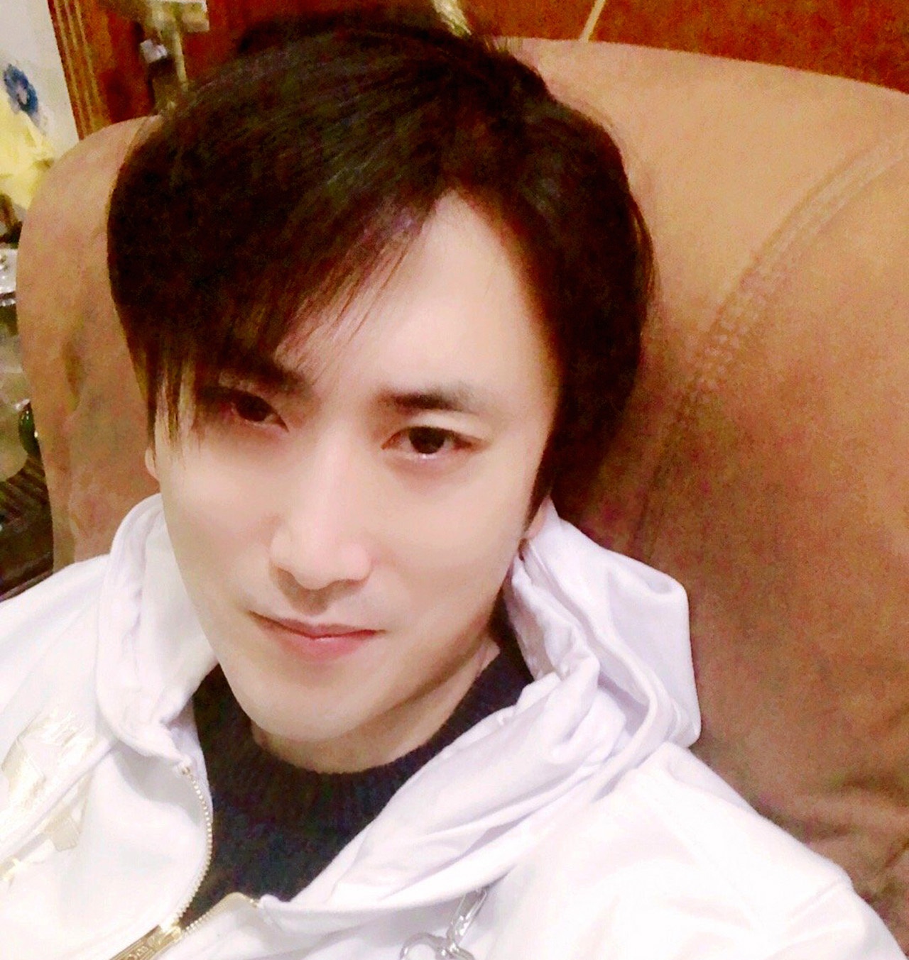 隐形富二代甘当赵本山14年配角不玩直播热衷圈子的吴云飞