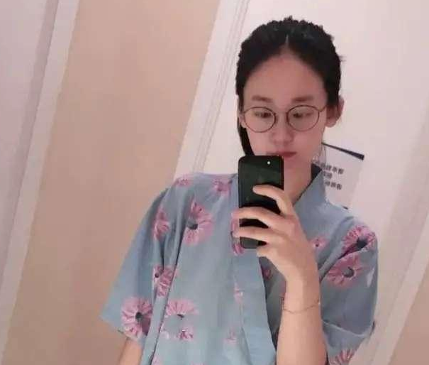 绿地门女主张雨婷曾向老公承诺:永远不离开男方,没人比我更爱你