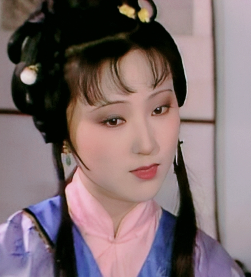 薛宝钗送林黛玉珍贵食材,附带的不起眼赠品,其实最高明