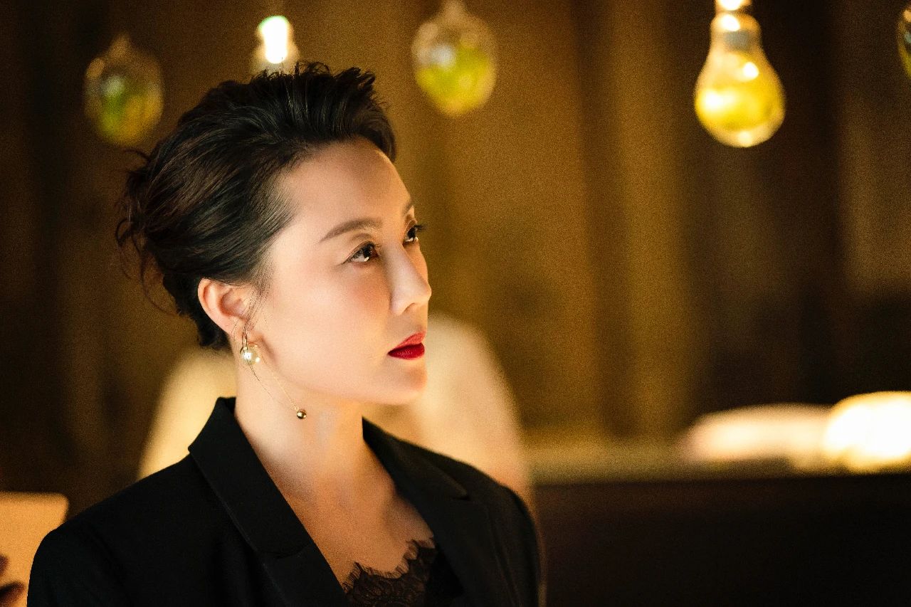 中生代女演员冯波的魅力:每个角色都是一部代表作