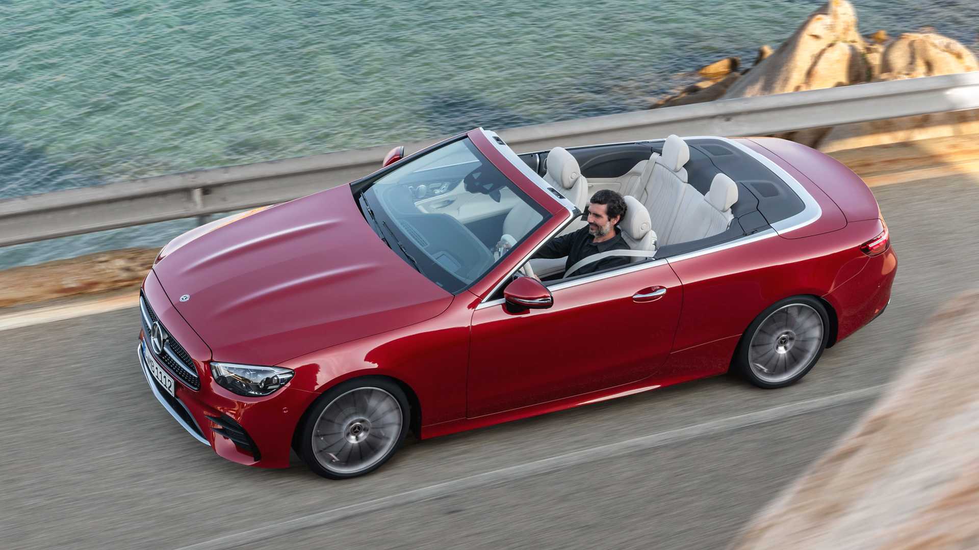 这是哪个最美两门轿跑抢了5系的风头?