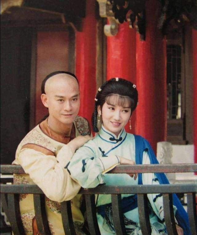 从《戏说乾隆》说起,戏说历史剧,几乎养活了内地半个娱乐圈!