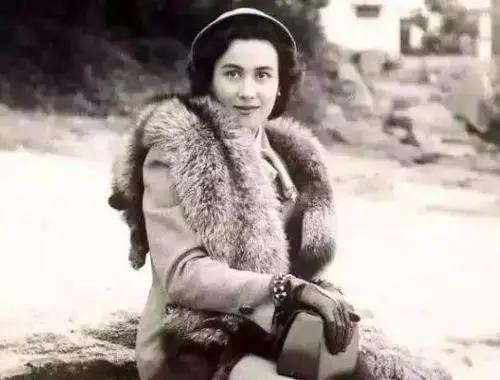 赌王"最美女儿"何超英,珠沉玉碎的背后另有原因?