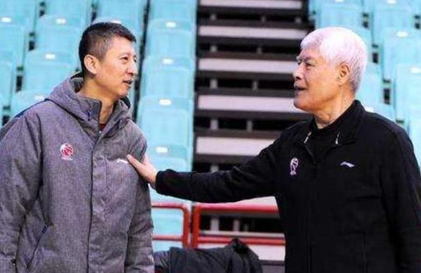 cba一夜5消息！蒋兴权或助力辽宁重建，朱芳雨苦谈损失，女篮摊牌
