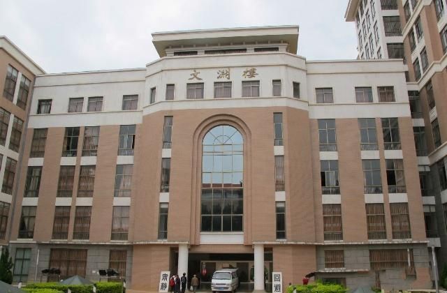 盘点文物众多的旅游场所,石家庄正定隆兴寺,成都四川省博物馆