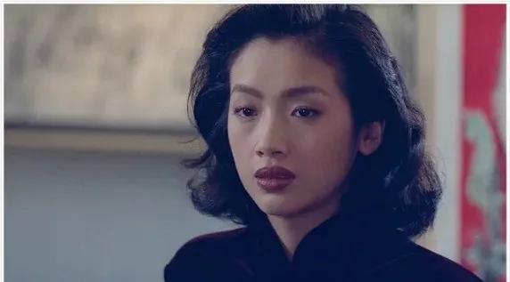 《饮食男女》,《夜半歌声》,《和平饭店》等经典作品,其中,吴倩莲更