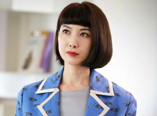 此外剧中还有几位重要的女性配角,麦子饰演的李艺,欧萱饰演的孟露以及