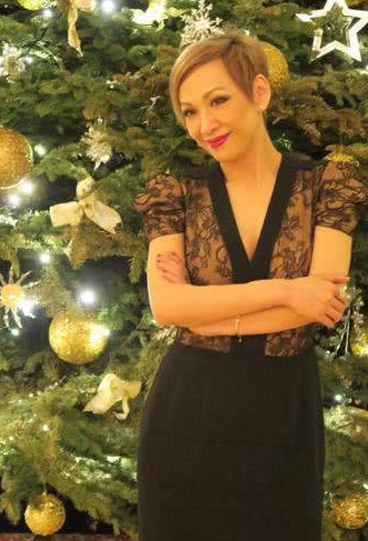 息影15年后出来赚钱,如今57岁成这样|余安安|周润发|李万祺_新浪新闻