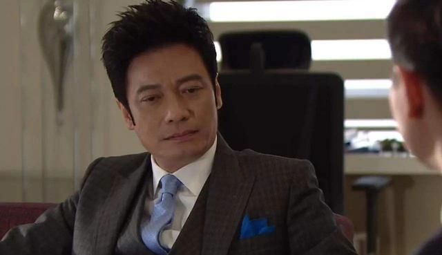 那时候的罗嘉良几乎都是出演男一号,他曾经创造下《流金岁月》《创