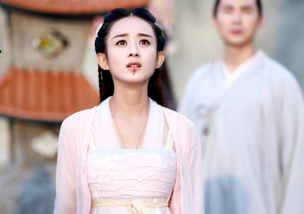 这部剧是改编自fresh果果的原著小说《仙侠奇缘之花千骨》,霍建华