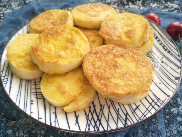 煎馒头片,别只知道裹鸡蛋,多加1步,馒头片香酥脆爽不吸油