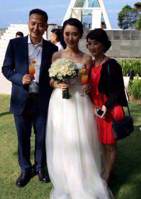 揭秘著名演员侯长荣与陈剑月的幸福婚姻生活