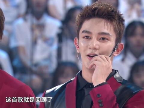 夏之光“生图”流出,脱妆后双眼皮“刀痕”太真实,这下翻车了|夏之光|刀痕|双眼皮|翻车|少年团_新浪新闻