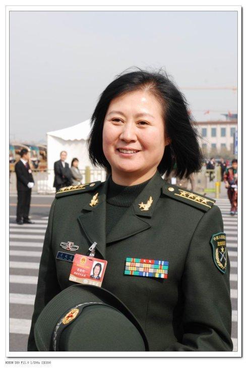 年近六旬黄晓娟:气质不减当年,自述最适合演贤妻良母型的人物