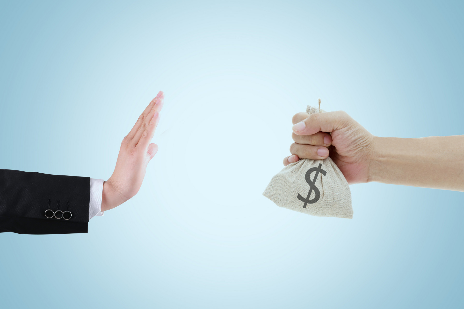 反腐走进公司?美团发公告:89人受刑事查处,一高级总监被解雇