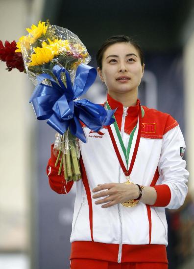 郭晶晶和霍启刚相恋于2004年,爱情长跑长达8年,在2012年结束恋情并