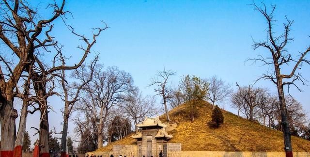 河南淮阳"最挤"的庙,被誉为"皇朝祖圣地"