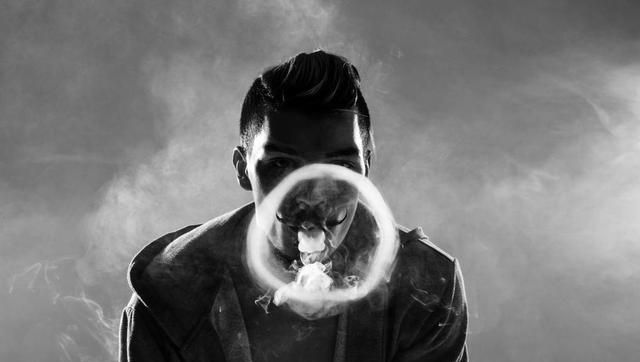 那个会"吐烟圈"的老人,患了冠心病,戒烟能不能让冠心病逆转