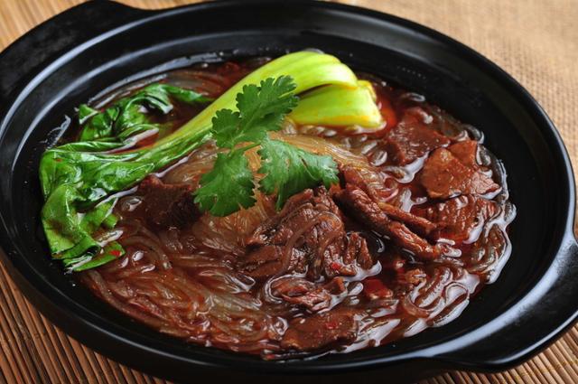 牛肉粉丝煲,爽口美味,烤五花肉,干香过瘾,家常好吃味道棒