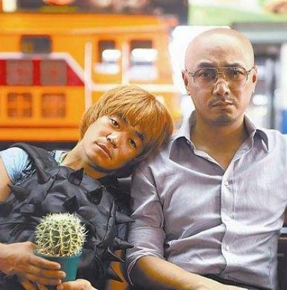 蔡明的儿子竟是我们熟悉的他