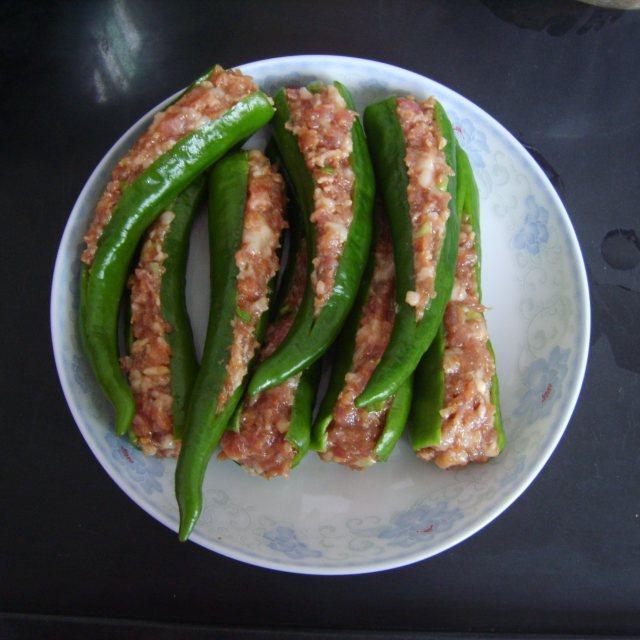 煎酿辣椒,又香又嫩又好吃,每次有它都能吃2碗饭