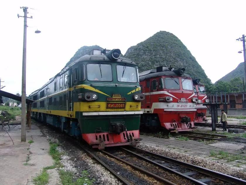 火车司机将退出历史舞台,盘点大满贯老司机"玩"过的各种车