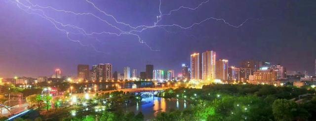 来宾gdp_广西最“懒惰”的城市,GDP增速倒数第一,不是防城港也不是来宾(2)